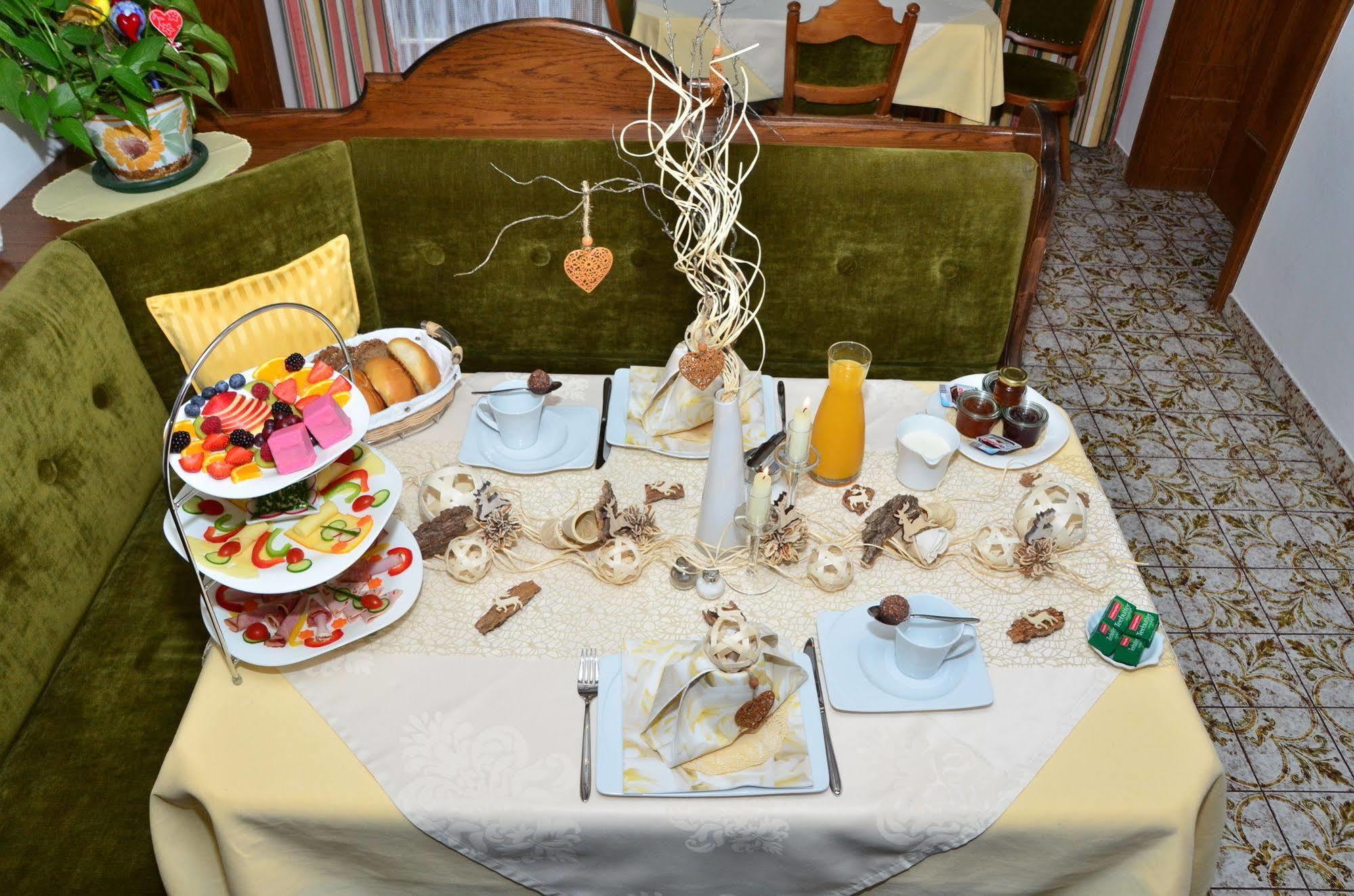 Haus Elisabeth Bed and Breakfast Mühlbach am Hochkönig Eksteriør billede